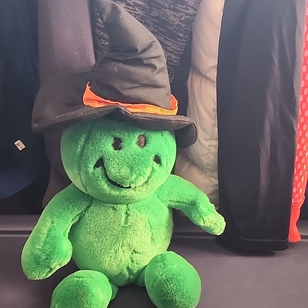 Vintage Talking Plushie!! Happy Halloween Smile Laughing